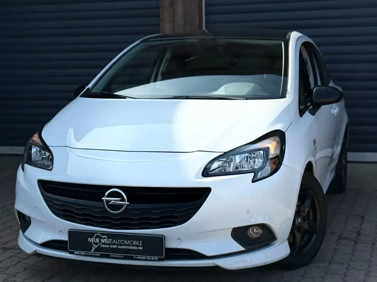 Gebraucht Opel Corsa Color Edition 101 PS (74 kW) 2018 Weiß Kleinwagen