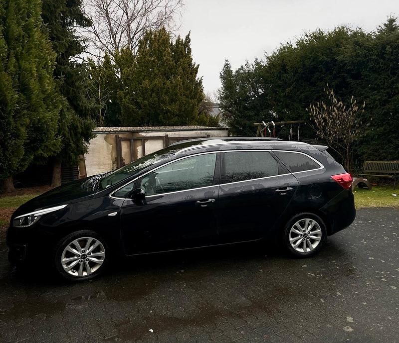 Gebraucht Kia Ceed GT 136 PS (100 kW) 2016 Schwarz Kombi