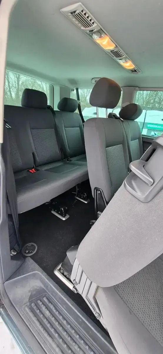 Gebraucht VW Caravelle 131 PS (96 kW) 2007 Grün Van