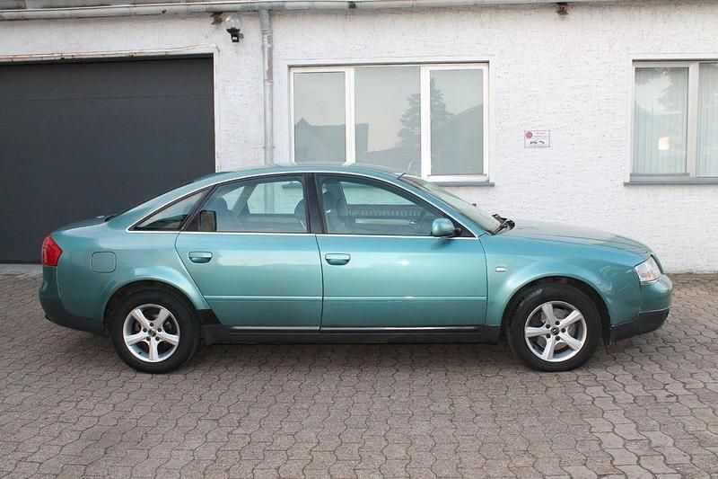 Usata Audi A6 150 CV (110 kW) 1997 Verde Berlina