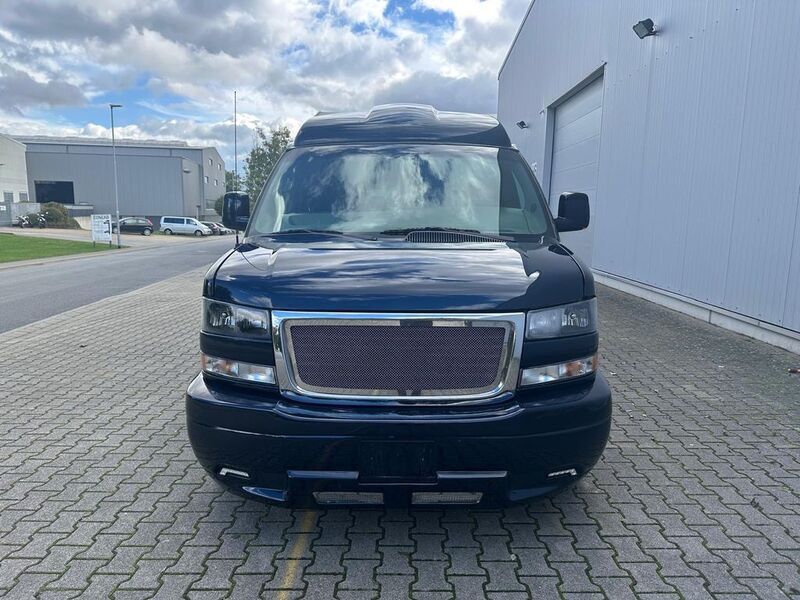 Usado Chevrolet Express 314 CV (230 kW) 2012 Azul Van