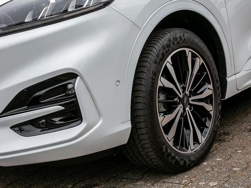 Gebraucht Ford Kuga ST-Line X 224 PS (164 kW) 2022 Weiß SUV