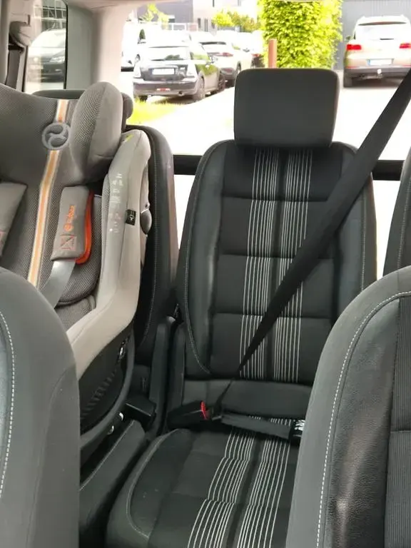Occasion VW Touran Match 140 ch (102 kW) 2013 Vert Monospace