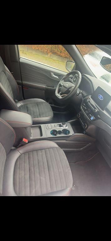 Gebraucht Ford Kuga ST-Line 224 PS (164 kW) 2021 Weiß SUV