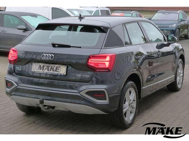 Gebraucht Audi Q2 Comfort 150 PS (110 kW) 2024 Manhattangrau (metallic) SUV