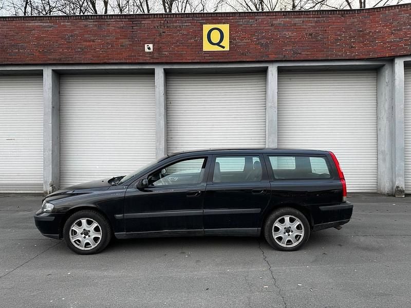 Gebraucht Volvo V70 250 PS (183 kW) 2002 Schwarz Kombi