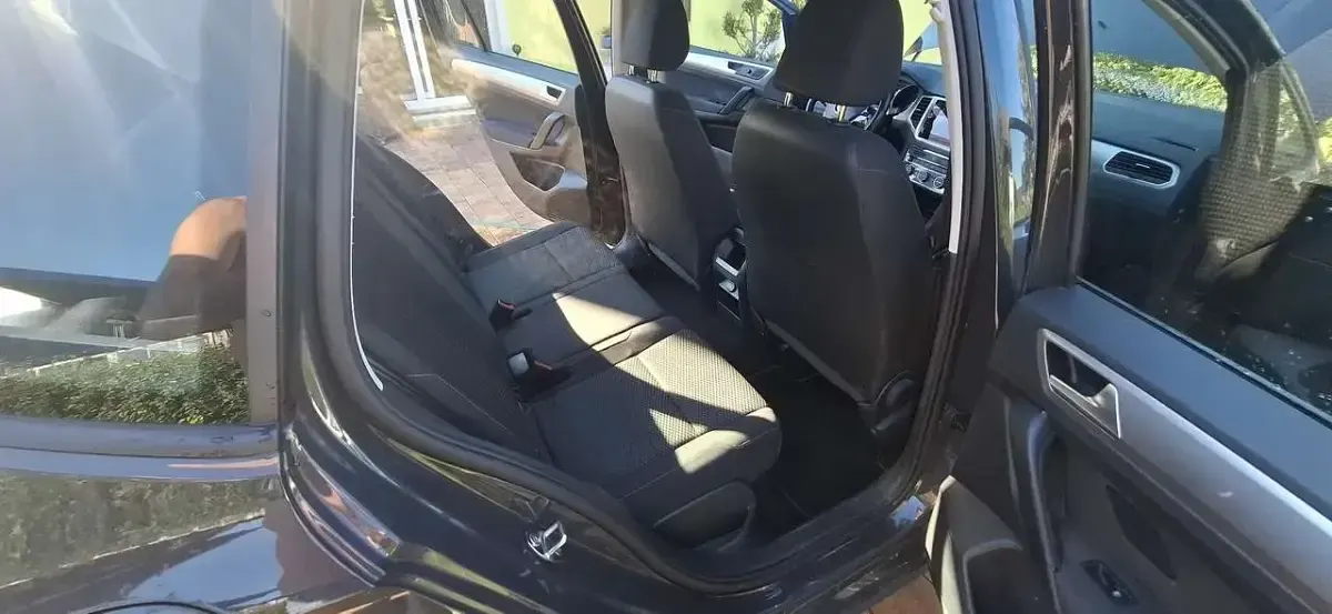 Gebraucht VW Golf VII Comfortline 110 PS (80 kW) 2018 Kombi