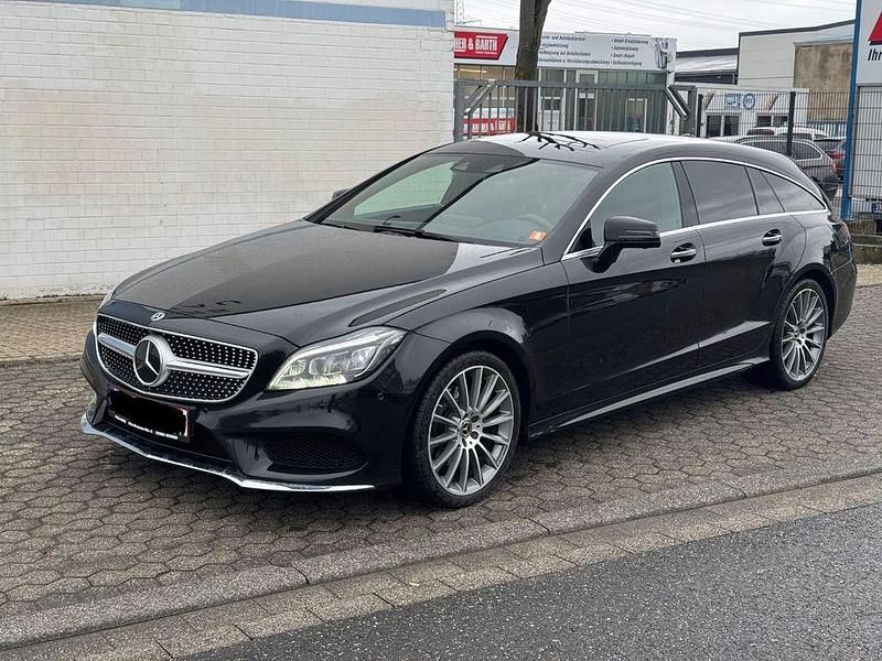 Gebraucht Mercedes CLS220 AMG 170 PS (125 kW) 2018 Schwarz Coupé