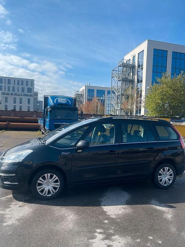 Second-hand Citroën C4 150 CP (110 kW) 2011 Negru Monovolum