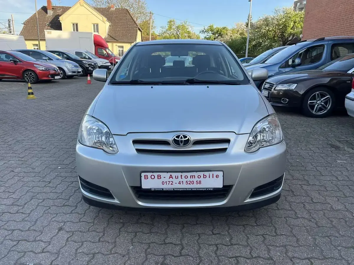 Occasion Toyota Corolla Luna 97 ch (71 kW) 2004 Argent Berline