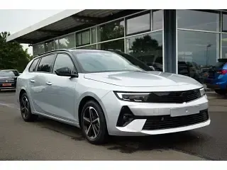 Gebraucht Opel Astra 131 PS (96 kW) 2025 Lackierung aluminiumgrau/typ Kleinwagen