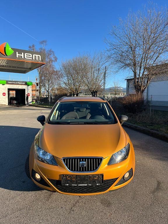Gebraucht Seat Ibiza Style 90 PS (66 kW) 2010 Orange Limousine