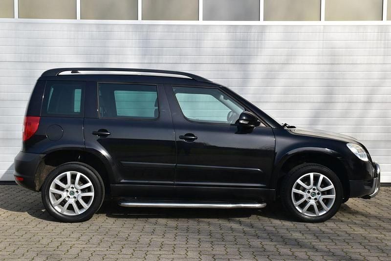 Gebraucht Skoda Yeti Plus Edition 140 PS (102 kW) 2010 Schwarz SUV