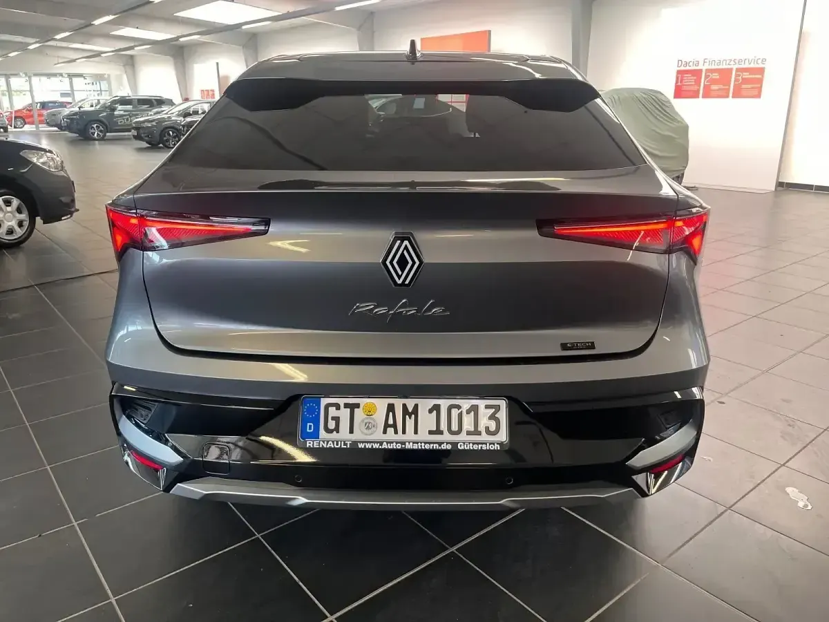 Second-hand Renault Rafale Techno 200 CP (147 kW) 2024 Gri SUV