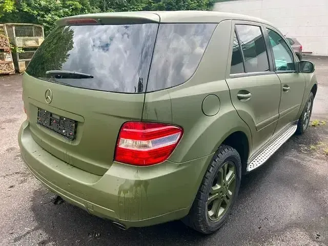 Gebraucht Mercedes ML280 190 PS (139 kW) 2006 Grün SUV