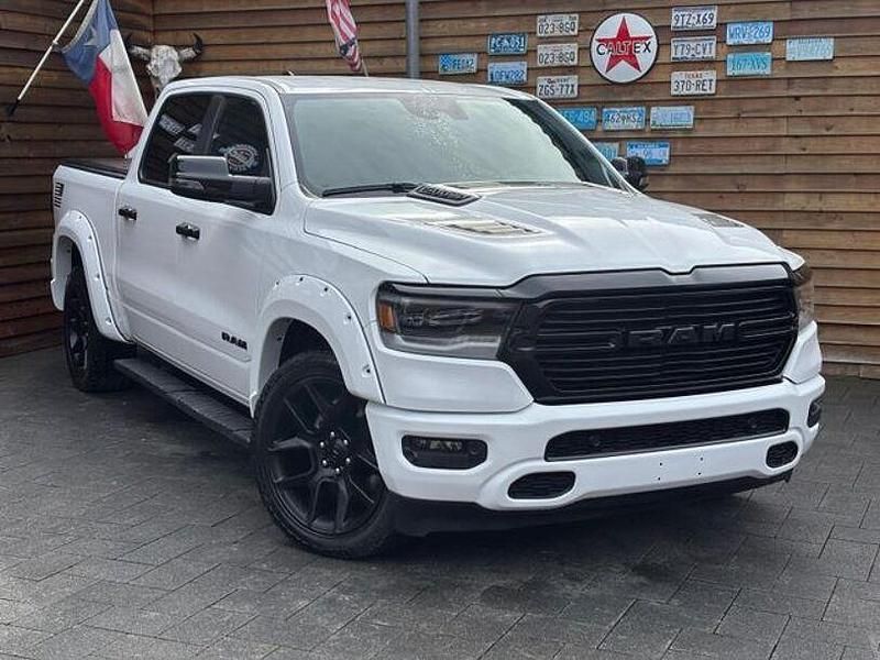 Gebraucht Dodge Ram 401 PS (294 kW) 2023 Weiß Pickup