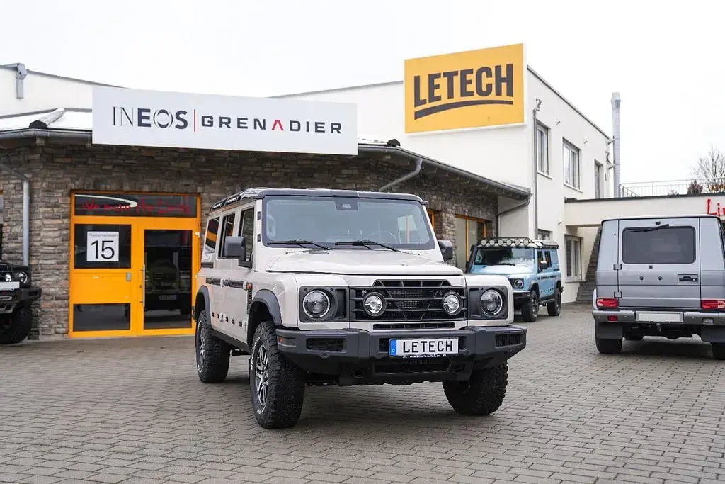 Neu Ineos Grenadier 286 PS (210 kW) 2026 Beige SUV