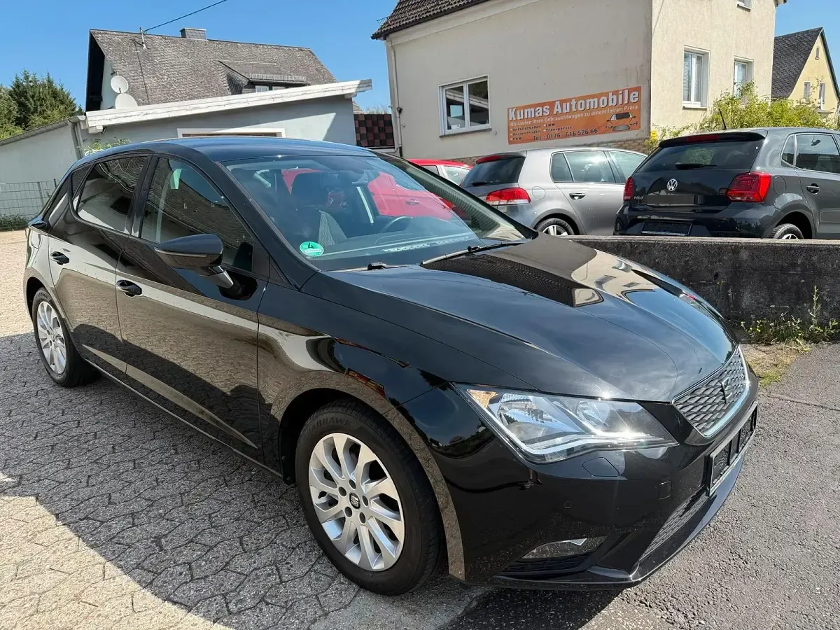 Gebraucht Seat Leon Style 125 PS (91 kW) 2015 Schwarz Kleinwagen