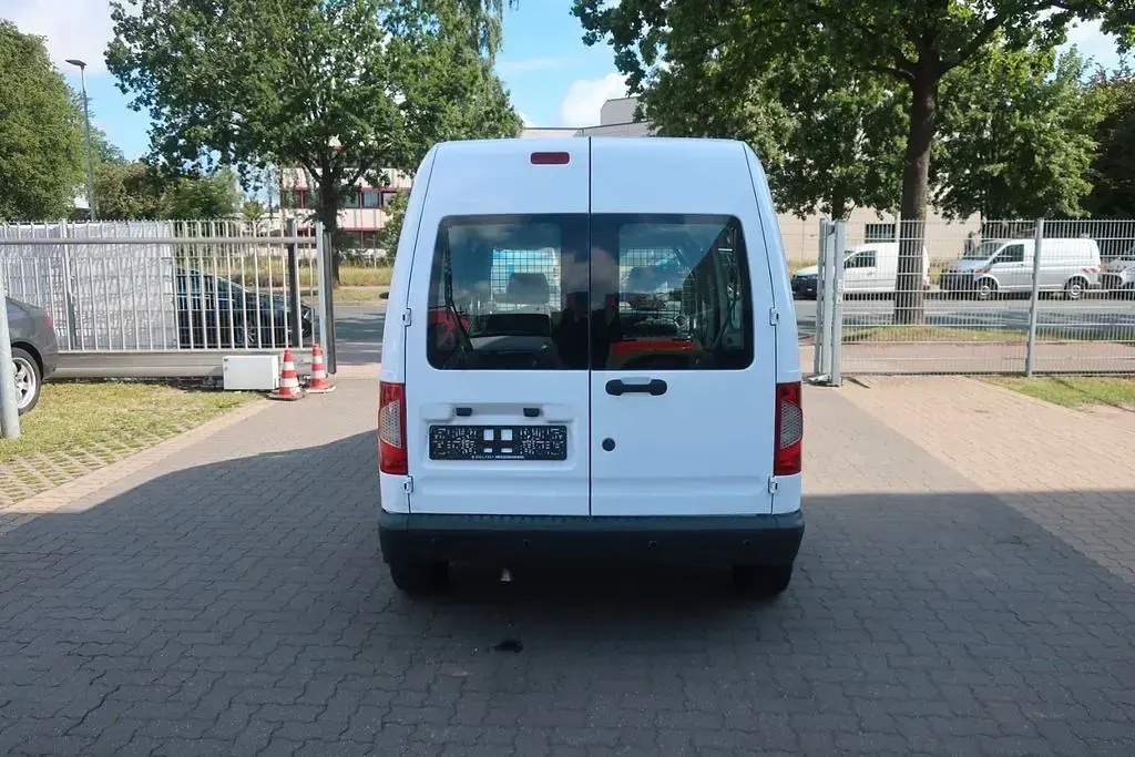 Gebraucht Ford Transit Connect 75 PS (55 kW) 2010 Weiß Van / Kleinbus