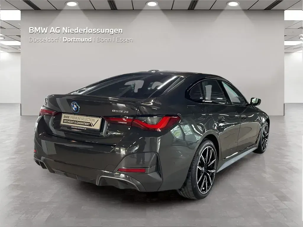 Gebraucht BMW i4 M Sport 210 kW (286 PS) 2023 Grau Limousine