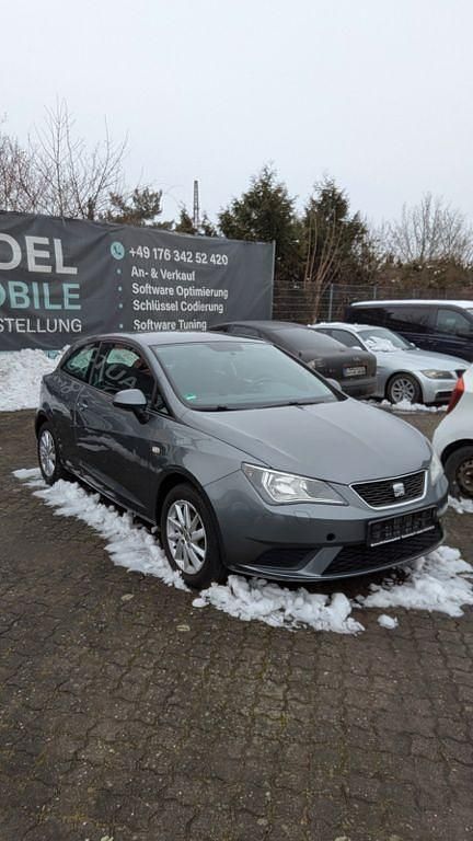 Grau Gebraucht 2013 Seat Ibiza SC Style Kleinwagen | 6.800 € - Bild 1/4