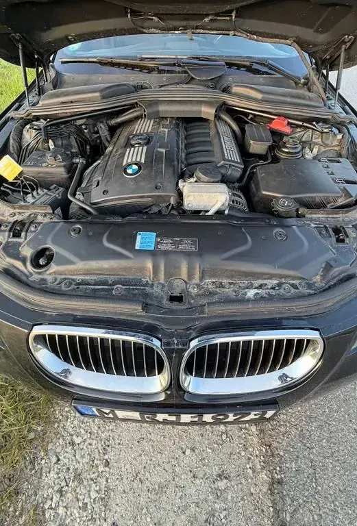 Gebraucht BMW 525 Exclusive 218 PS (160 kW) 2009 Schwarz Limousine