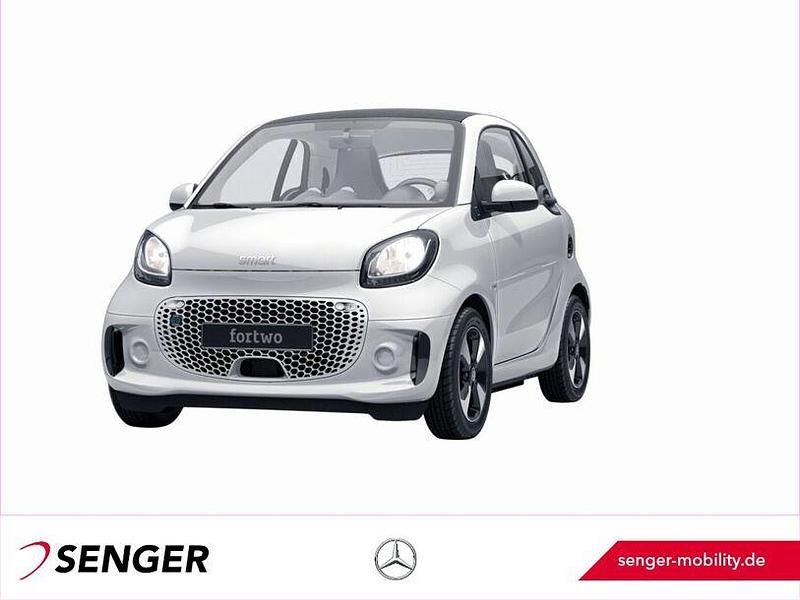 Weiß Gebraucht 2021 Smart ForTwo Electric Drive Passion Kleinwagen | 11.480 € (Fairer Preis) - Bild 1/4