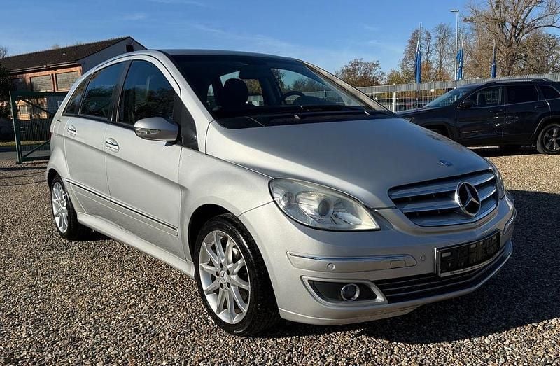 Silber Gebraucht 2006 Mercedes B170 Van / Kleinbus | 5.490 € (Guter Preis) - Bild 1/4