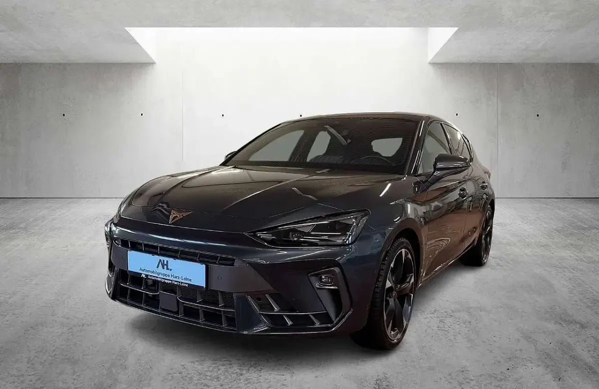 Gebraucht Cupra Leon 150 PS (110 kW) 2024 Grau Limousine