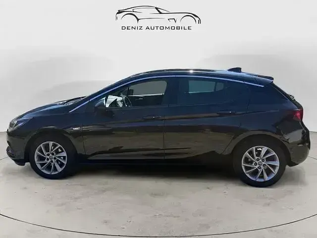 Gebraucht Opel Astra Innovation 150 PS (110 kW) 2017 Schwarz Limousine