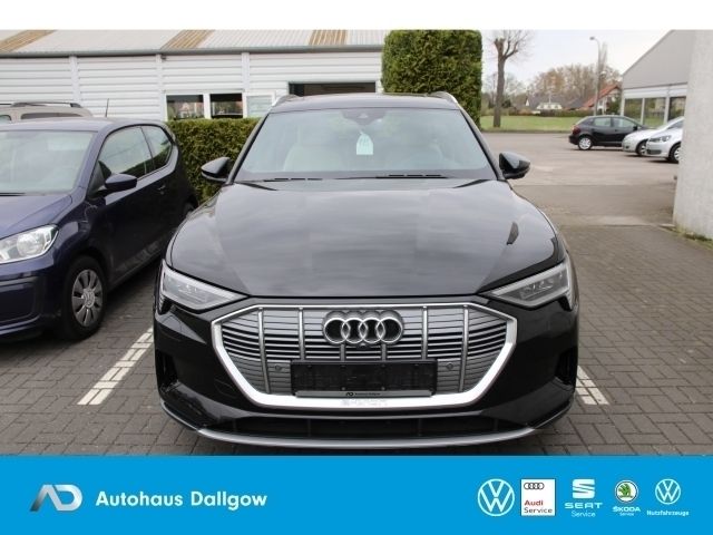 Gebraucht Audi e-tron Advanced 300 kW (408 PS) 2021 Schwarz SUV