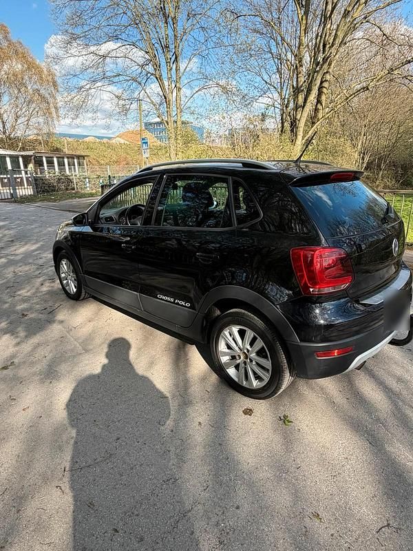Gebraucht VW Polo Cross 105 PS (77 kW) 2012 Schwarz Kleinwagen