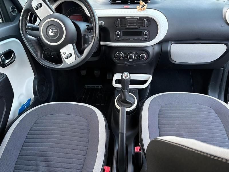 Gebraucht Renault Twingo Expression 71 PS (52 kW) 2015 Schwarz Kleinwagen