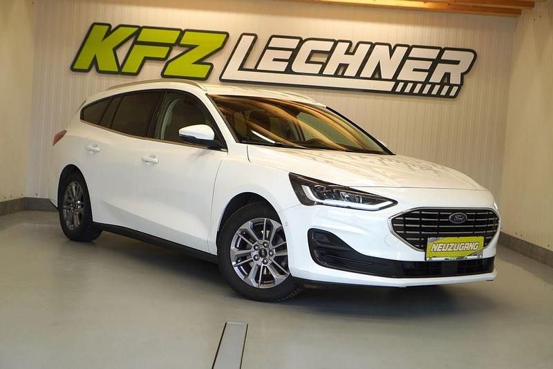 Gebraucht Ford Focus 116 PS (85 kW) 2024 Weiß Limousine
