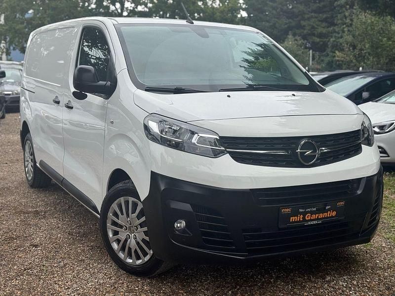 Gebraucht Opel Vivaro 177 PS (130 kW) 2019 Weiß Van / Kleinbus
