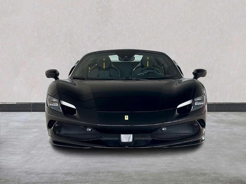 Second-hand Ferrari 296 829 CP (609 kW) 2024 Negru Cabrio
