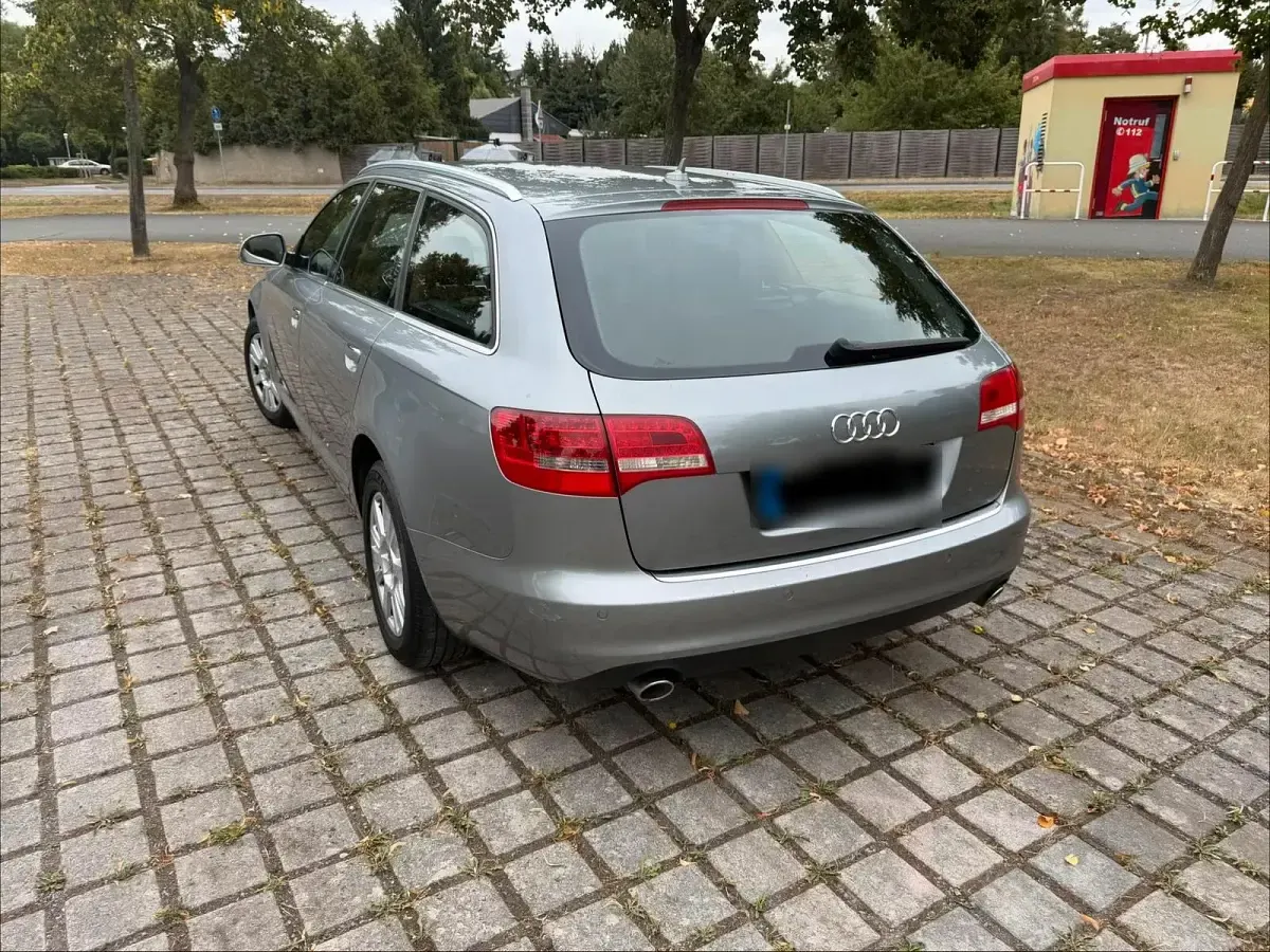 Gebraucht Audi A6 190 PS (139 kW) 2009 Grau Kombi
