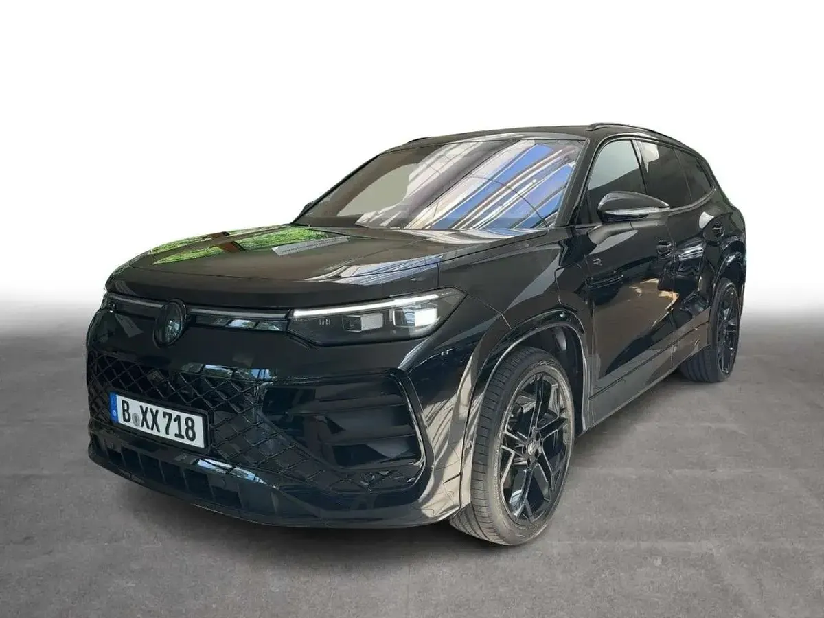 Gebraucht VW Tayron R-line 272 PS (200 kW) 2026 Grenadillschwarz metallic SUV