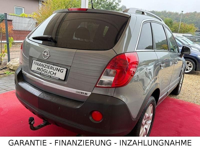 Gebraucht Opel Antara Design Edition 163 PS (119 kW) 2011 Grau SUV