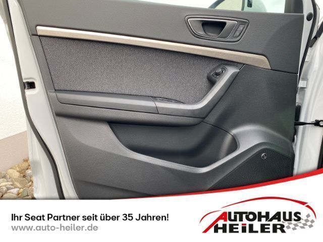 Gebraucht Seat Ateca Xperience 150 PS (110 kW) 2023 Weiß SUV