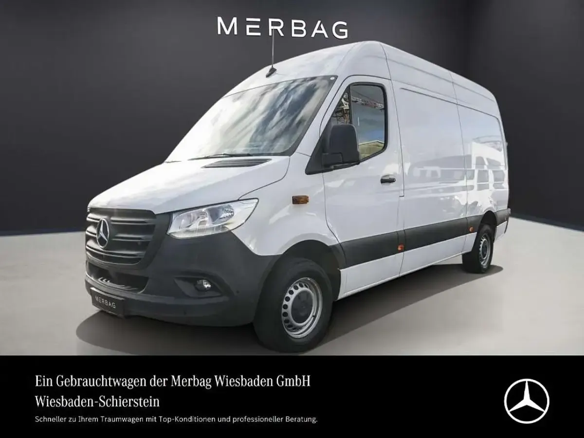 Second-hand Mercedes Sprinter 170 CP (125 kW) 2023 Alb Van