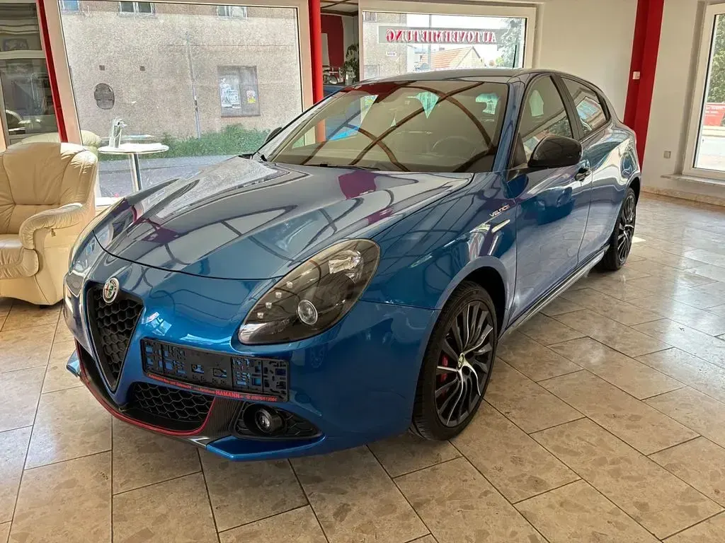 Gebraucht Alfa Romeo Giulietta Super 150 PS (110 kW) 2018 Blau Kleinwagen