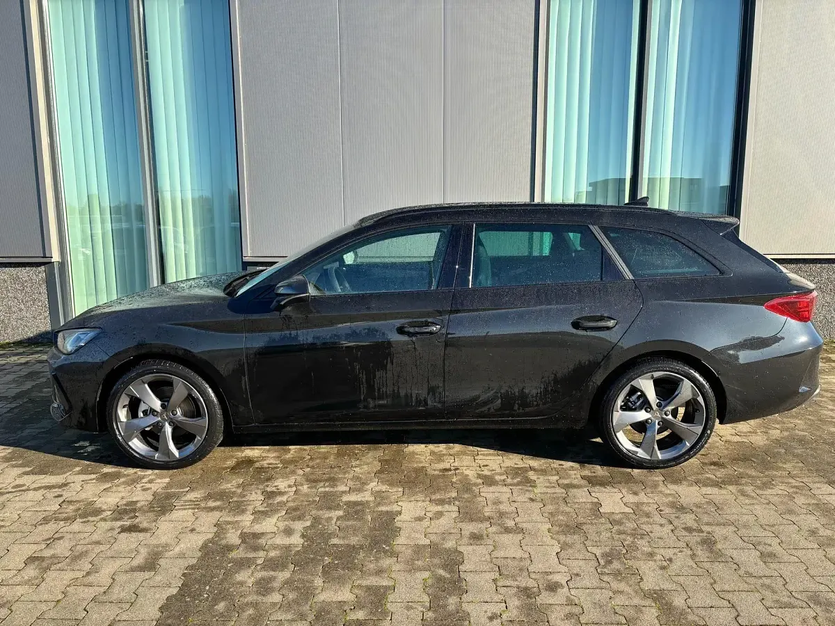 Neu Cupra Leon Basis 150 PS (110 kW) 2026 Kombi