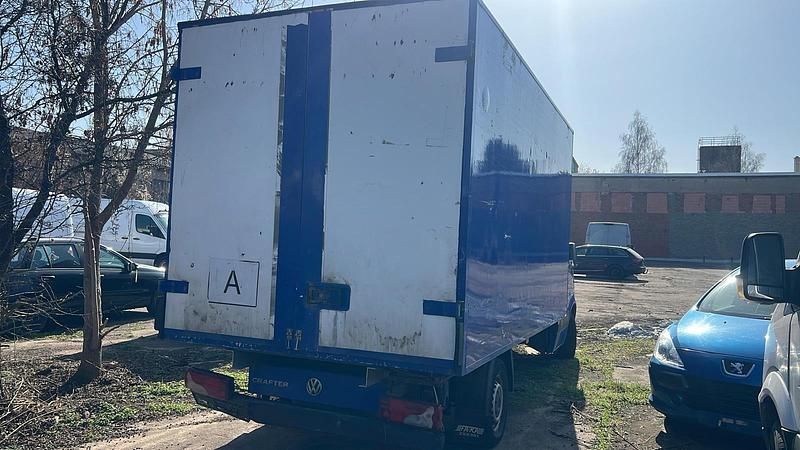 Gebraucht VW T5 120 PS (88 kW) 2014 Blau Van