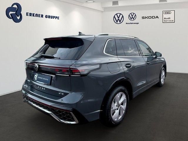 Neu VW Tiguan R-line 150 PS (110 kW) 2026 Delfingrau metallic SUV
