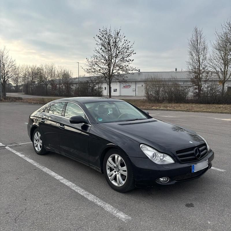 Schwarz Gebraucht 2008 Mercedes CLS320 Limousine | 5.500 € (Superpreis) - Bild 1/4