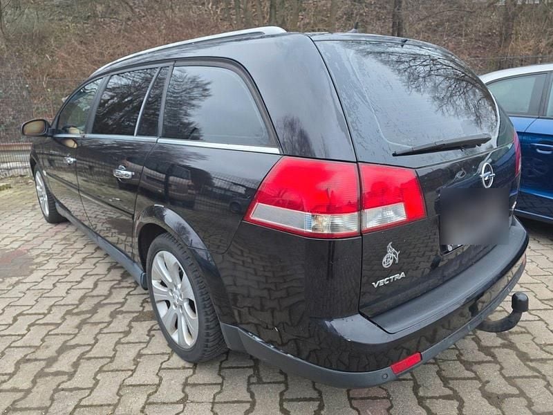 Gebraucht Opel Vectra Edition 150 PS (110 kW) 2007 Schwarz Kombi