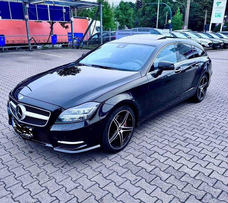 Schwarz Gebraucht 2013 Mercedes CLS350 Shooting Brake AMG line Kombi | 14.990 € (Guter Preis) - Bild 1/4