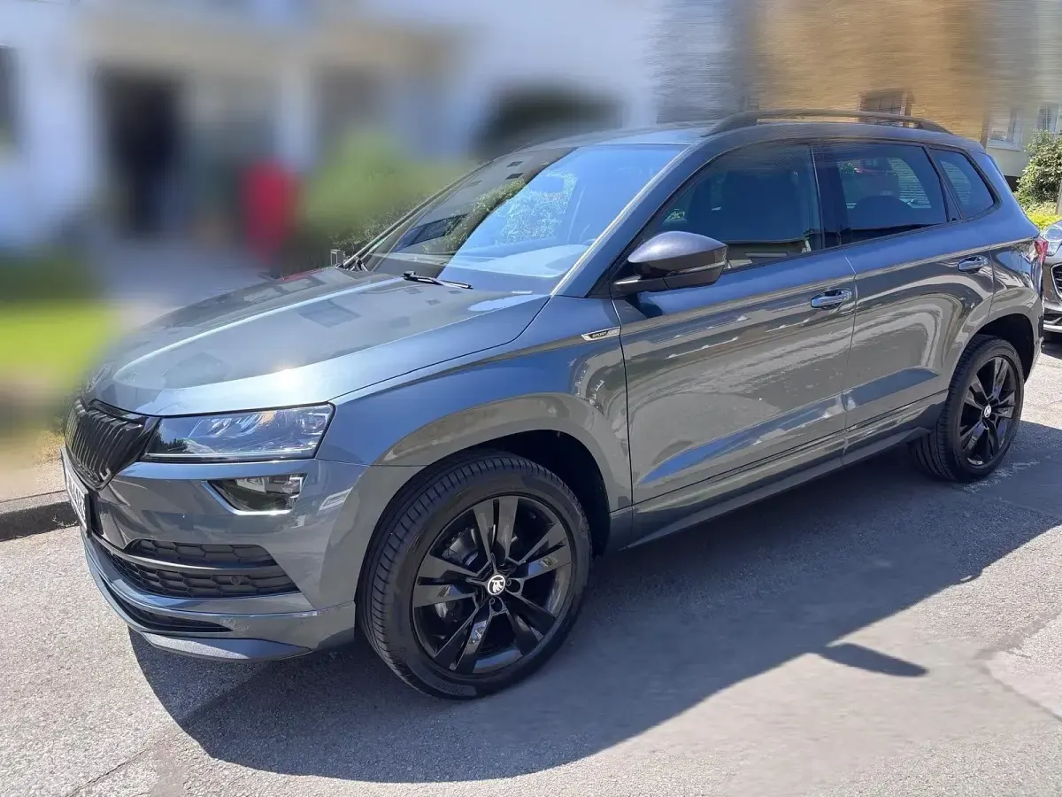 Gebraucht Skoda Karoq SportLine 150 PS (110 kW) 2019 Grau SUV