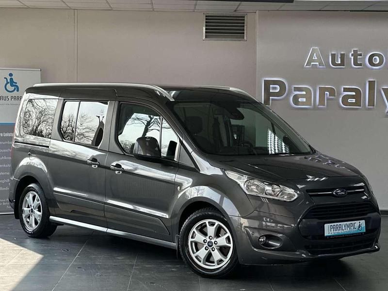 Gebraucht Ford Tourneo Titanium 120 PS (88 kW) 2018 Magneticgrau (metallic) Van / Kleinbus